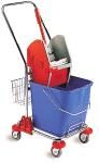 carrelli_strizzatori-92x150 Attrezzatura Pulizia
