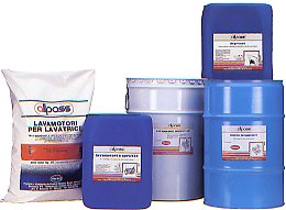 detergenti-lavaggio-interni-per-autolavaggio-professionale Detergenti Autolavaggio