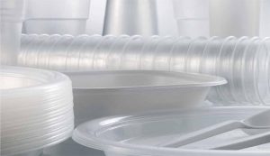 Bicchieri-piatti-posate-Linea-piuttosto-300x173 Packaging Alimenti